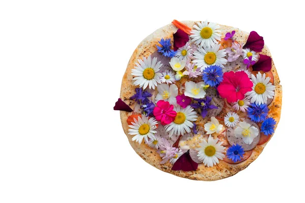 꽃으로 뒤덮인 창의적 — 스톡 사진