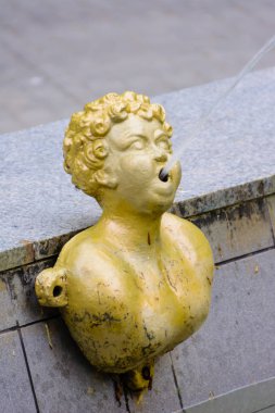 Eski Çeşme Sverdlov parkta. Rusya, Ulyanovsk. 25 Mayıs 2018