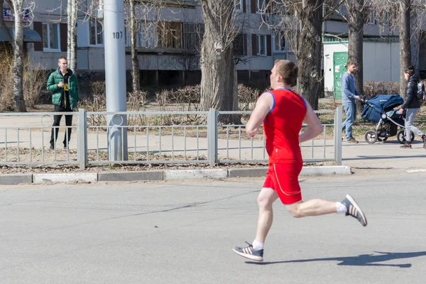 Ульяновск Россия Апреля 2019 Года Ежегодный Городской Весенний Марафон Солнечный — стоковое фото