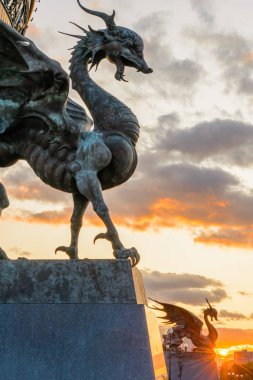 Zilant efsanevi bir yaratık, bir ejderha ve bir şey arasında bir şey