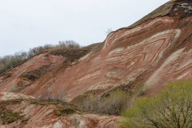 Dağlar ve dağlar Volga nehri kıyısında. Güzel p