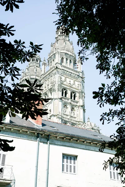 Vista Tours Torres Catedral Desde Calle Concepto Arquitectura Gótica —  Fotos de Stock