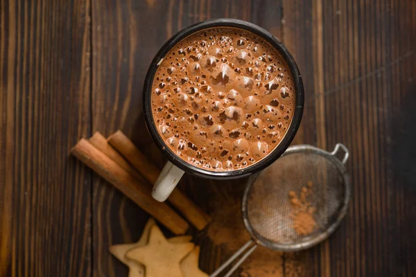 Chocolat Chaud Dans Une Tasse Avec Biscuits Pain Épice Cannelle — Photo