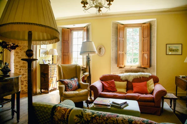 Poitiers France August 2018 Living Room Interior Vintage French Style — стоковое фото