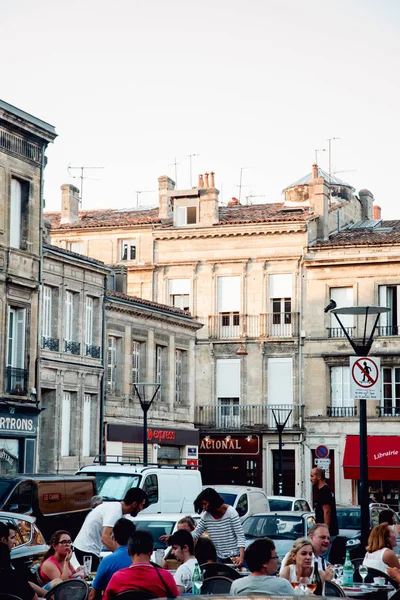 Bordeaux Frankreich August 2018 Stadtleben Mit Traditionellen Restaurants Und Französischem — Stockfoto