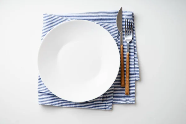 White Empty Plate Knife Fork Striped Blue White Textile Napkin — Stock Photo, Image