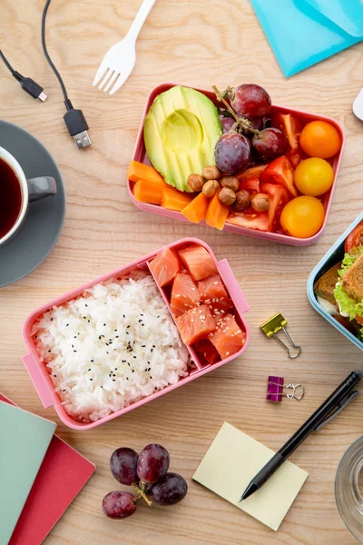 Healthy Lunch Dishes Bento Boxes Laptop Wooden Table Daily Office — Stock Photo, Image