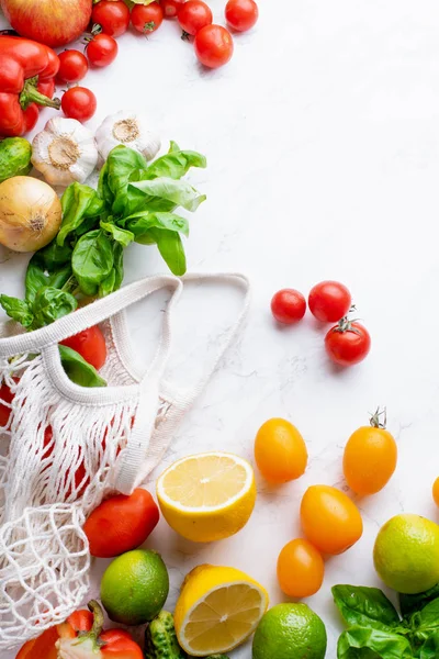 Légumes Frais Sains Avec Sac Ficelle Coton Bio Écologique Sur — Photo