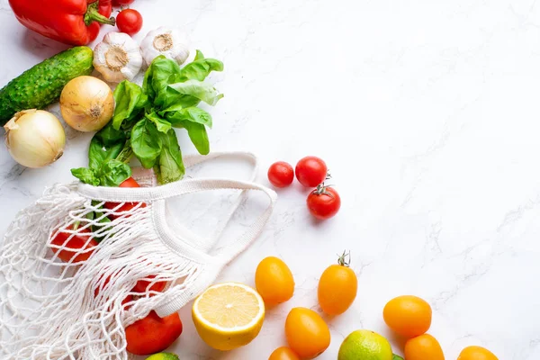 Légumes Frais Sains Avec Sac Ficelle Coton Bio Écologique Sur — Photo