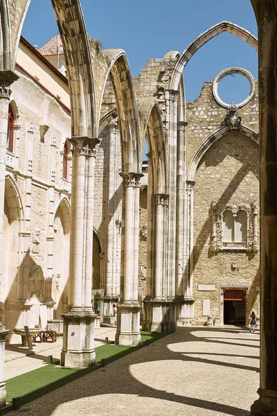 Ruinas Catedral Gótica Medieval Del Monasterio Carmelita Lisboa — Foto de Stock