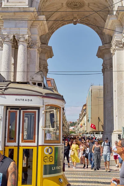 Lisboa Portugal Agosto 2019 Tranvía Praca Commercio Plaza Del Comercio — Foto de Stock