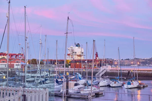 리스본 포르투갈 2019 Docks River Tagus Purple Sunset — 스톡 사진