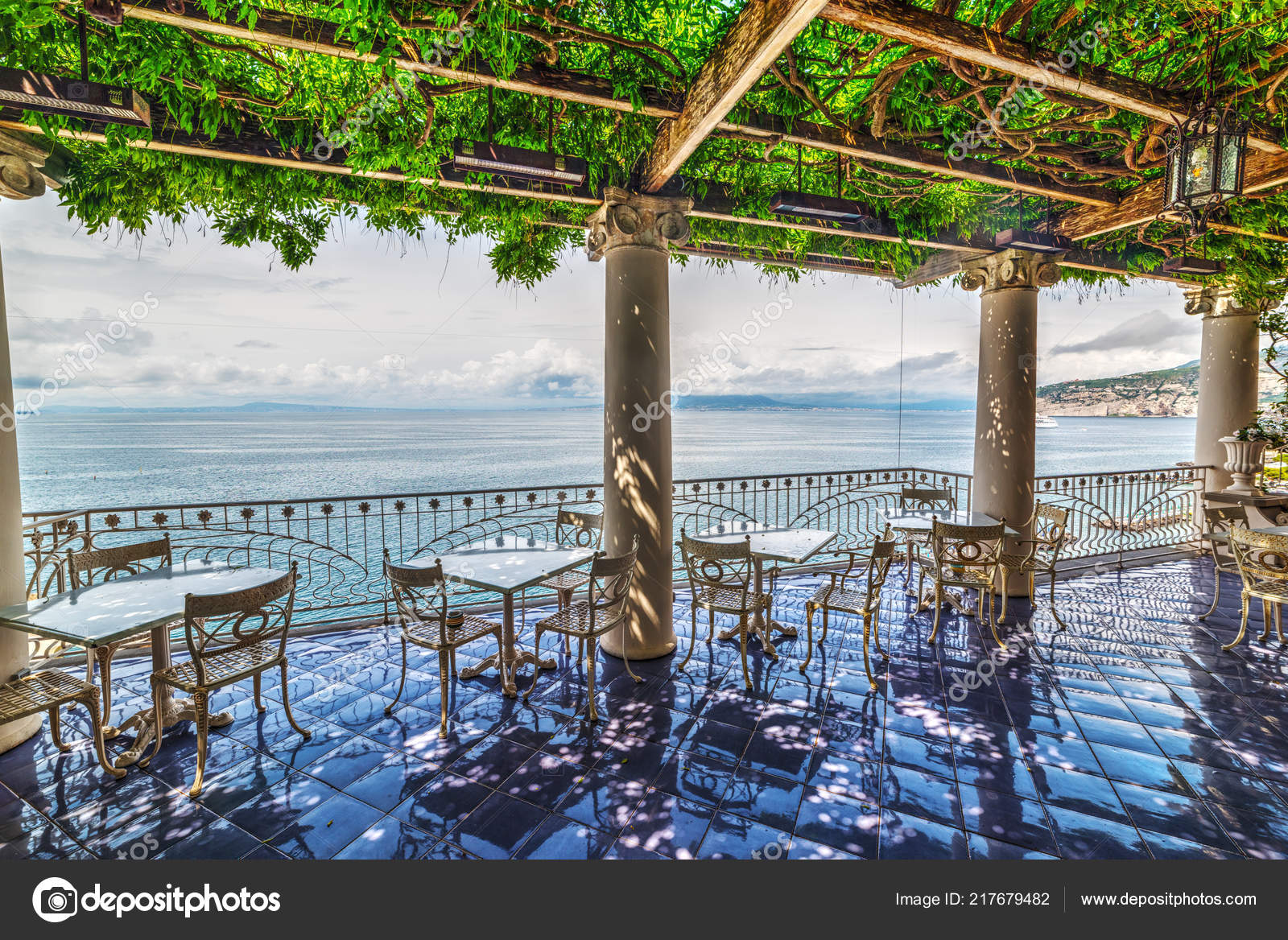 Get Beautiful Terrace World Famous Sorrento Shore Campania Italy For iPhone Free Wallpaper Beautiful Terrace World Famous Sorrento Shore Campania Italy Desktop Wallpaper