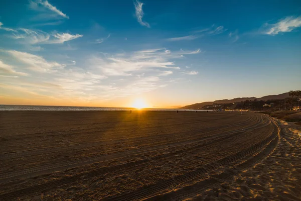 Pôr Sol Colorido Mundialmente Famosa Praia Santa Monica Los Angeles — Fotografia de Stock