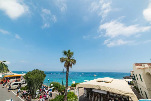 Dünya Ünlü Capri Sahil Turistler Campania Talya — Stok fotoğraf