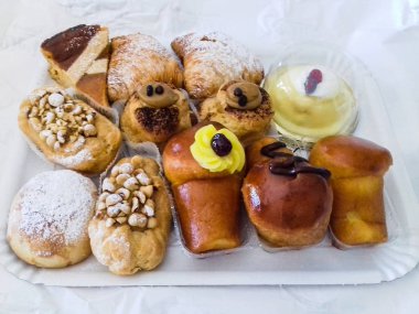 Yukarıda da görüleceği İtalyan hamur işleri Grup