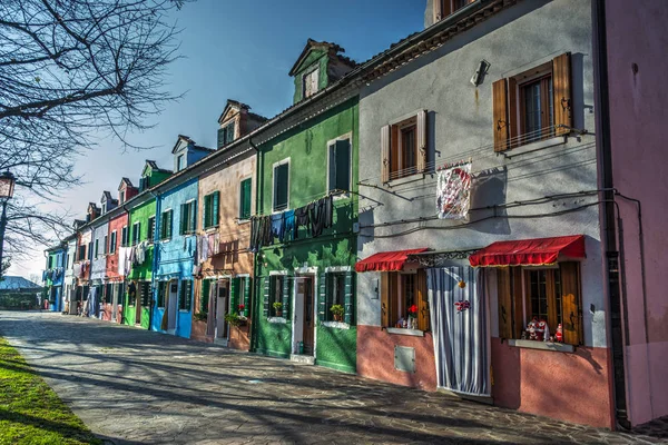 Kleurrijk Straat Wereld Beroemde Burano Italië — Stockfoto