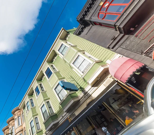 Edifici Vittoriani Sotto Cielo Limpido San Francisco California Stati Uniti — Foto Stock