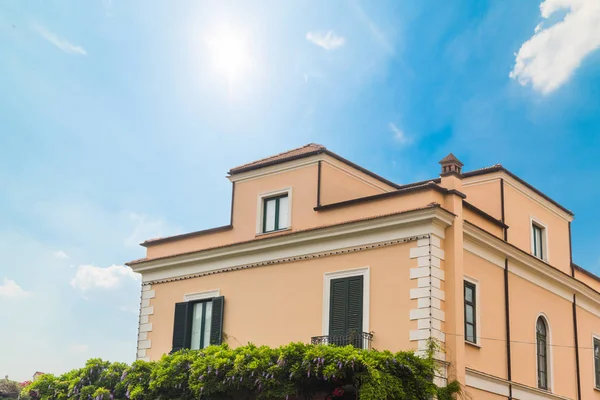 Elegante Edifício Mundialmente Famoso Sorrento Costa Amalfitana Campania Itália — Fotografia de Stock
