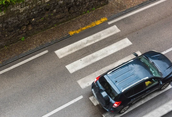 Car Passing Zebra Crossing Stripes Seen — Stock Photo, Image