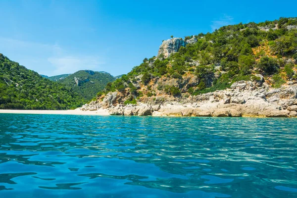 東イタリア サルディニア島の美しい海岸 — ストック写真