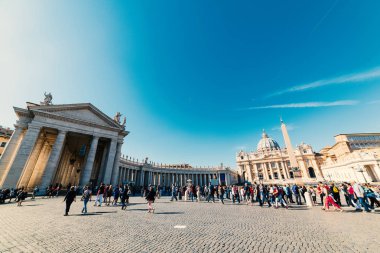 Saint Peters kare insanlarda