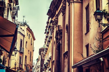 Eski şehir Sorrento dar sokakta