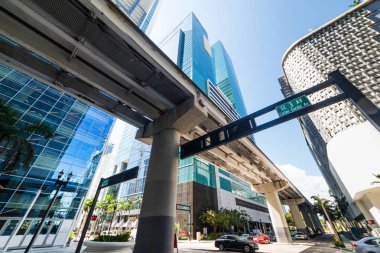 Gökdelenler ve Monoray şehir Miami