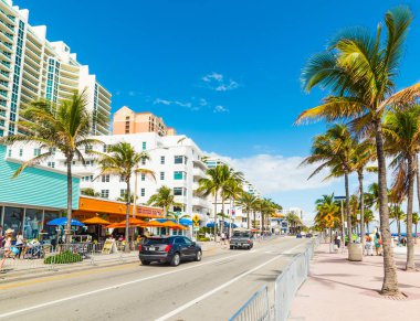 Fort Lauderdale sahilinde parlayan güneş