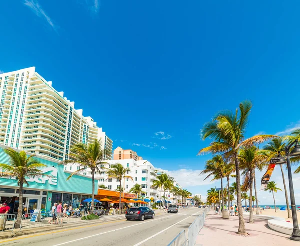 Día soleado en Fort Lauderdale frente al mar — Foto de Stock