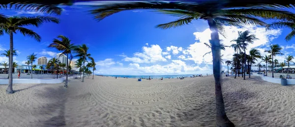 360-Grad-Blick auf die Küste von Fort Lauderdale an einem sonnigen Tag — Stockfoto
