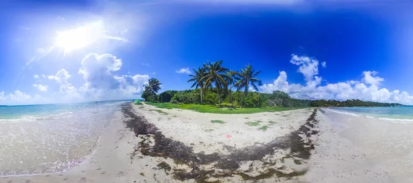 瓜德罗普岛拉萨林角海滩360度全景 — 图库照片