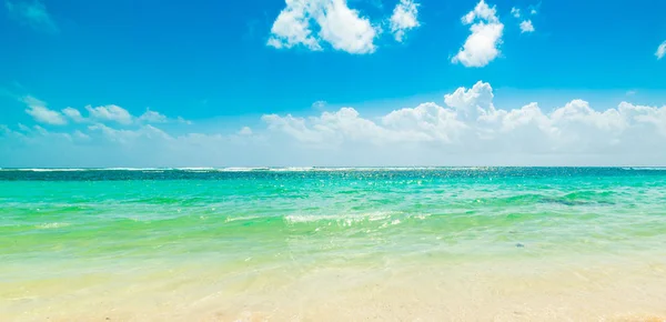 Costa colorida em Guadalupe — Fotografia de Stock