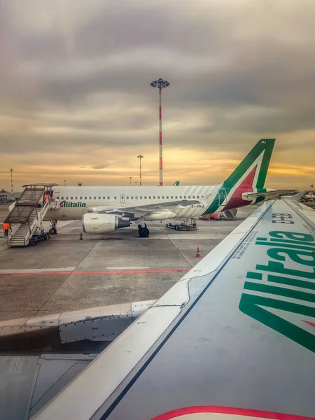 Milan Ita January 2020 Alitalia Airplanes Linate International Airport Apron — Stock Photo, Image