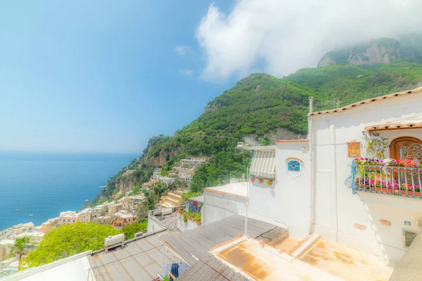 Nuvens Sobre Mundialmente Famoso Positano Costa Amalfitana Itália — Fotografia de Stock