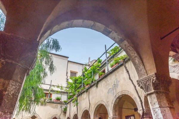 Sorrento Talya Daki San Francesco Manastırında Kemer — Stok fotoğraf