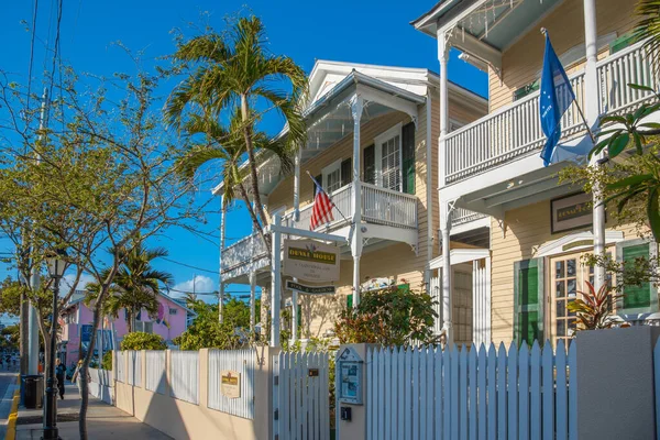 Key West Verenigde Staten Februari 2019 Luxe Huizen Duval Street — Stockfoto