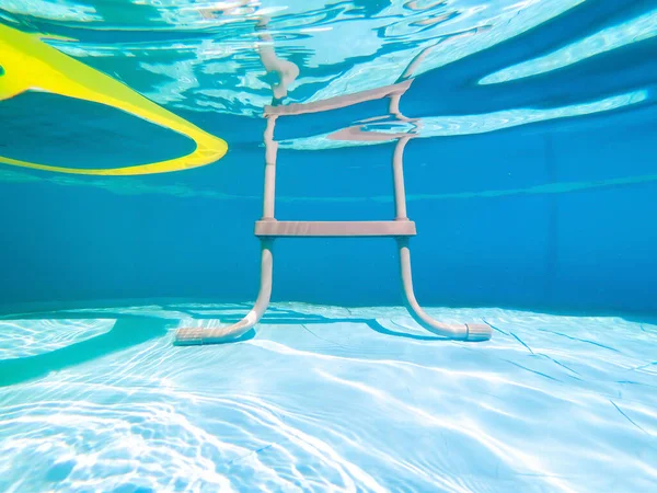 Grey Pool Ladder Yellow Air Mattress Seen Underwater — Stock Photo, Image