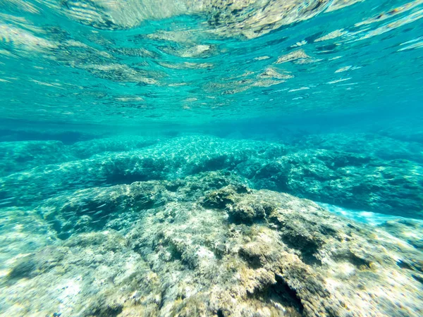 Rochas Mar Azul Turquesa Costa Alghero Sardenha Itália — Fotografia de Stock