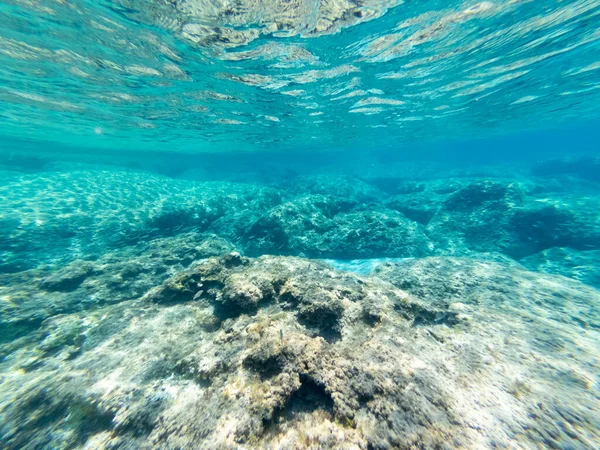 Kamienie Turkusowe Morze Wybrzeżu Alghero Sardynia Włochy — Zdjęcie stockowe