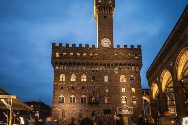 Палаццо Веккьо Площади Пьяцца Делла Фазория Ночью Флоренция Италия — стоковое фото