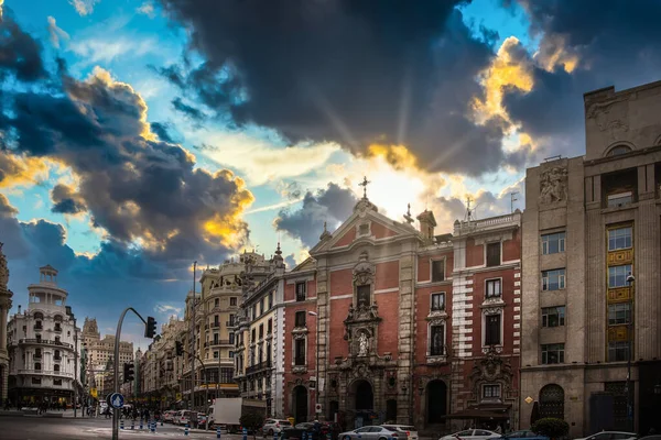 Dramatisk Himmel Downtown Madrid Ved Solnedgang Spanien - Stock-foto