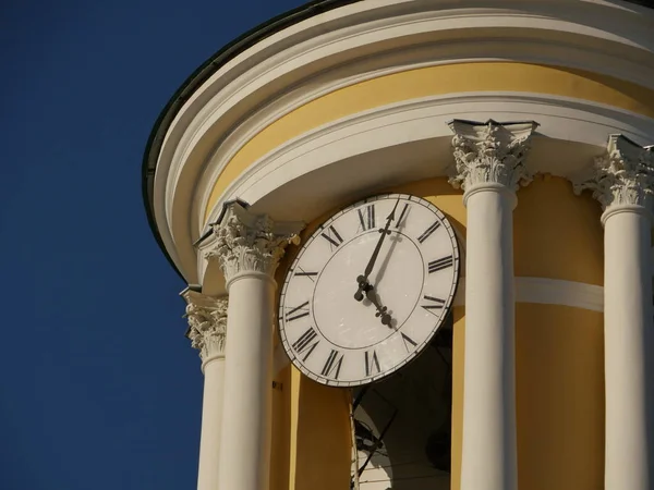 Tempo Relógio Torre Antigo Redondo — Fotografia de Stock