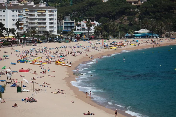Hiszpania Katalonia Barcelona Czerwca 2013 Ośrodek Wypoczynkowy Hotele Plaży Wybrzeżu — Zdjęcie stockowe