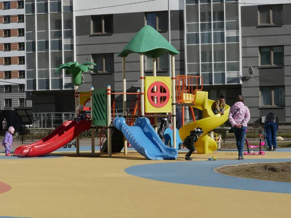 Buildings with a children's playground — Stock Photo, Image