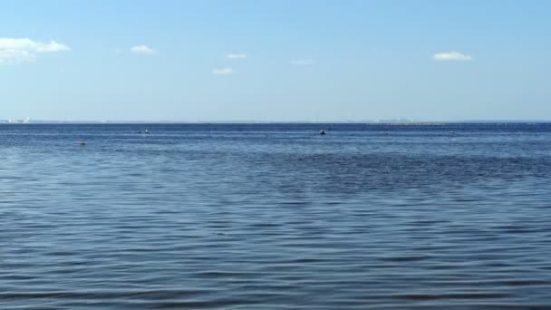 安静的海景平静的大海和蓝天 — 图库视频影像