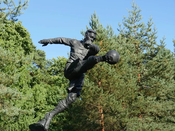 San Pietroburgo Russia Agosto 2019 Monumento Calciatore Vsevolod Bobrov — Foto Stock