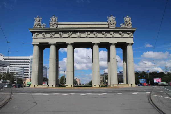 Московський Тріумфальна арка в Санкт-Петербурзі Стокова Картинка
