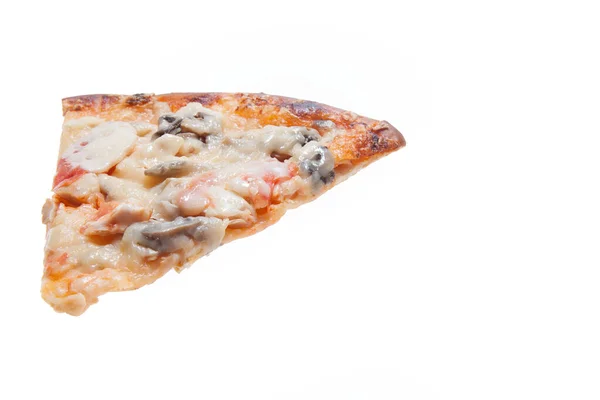 Uma Fatia Pizza Com Cogumelos Tomates Isolados Branco — Fotografia de Stock