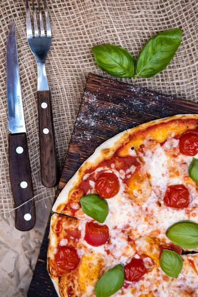 Margarita Pizza Wooden Board Cutlery Basil Leafs — Stock Photo, Image